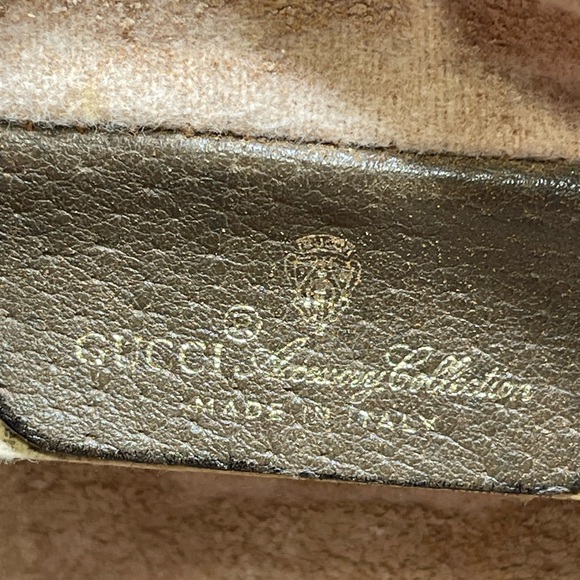 Gucci Sherry line Clutch/ pouch in Green/ tan color. - Picture 10 of 11